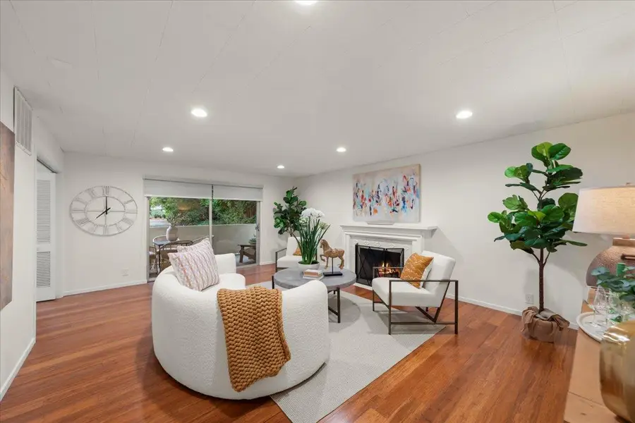 600 Pennsylvania Avenue #10, Los Gatos, CA 95030 - #2