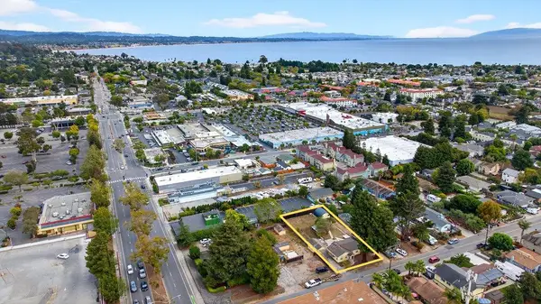 1610 Bulb Avenue, Santa Cruz, CA 95062