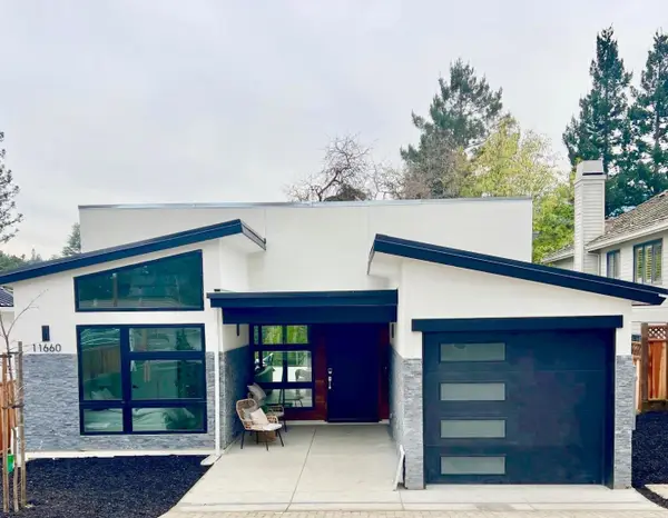 11660 Winding Way, Los Altos, CA 94024