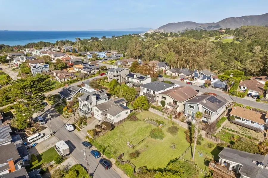 751 Sierra Street, Moss Beach, CA 94038 - #3