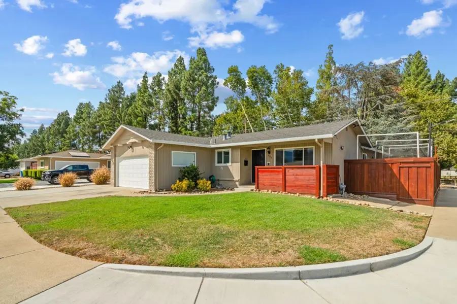 401 Arnold Drive, Gilroy, CA 95020 - #2