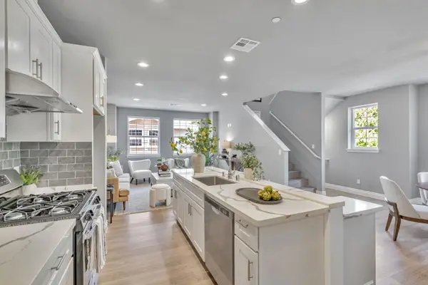 807 Maybeck Place, Hayward, CA 94544