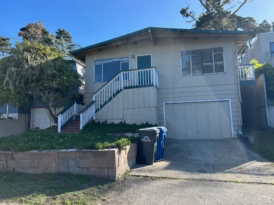 1247 Buena Vista Avenue, Pacific Grove, CA 93950 - #2