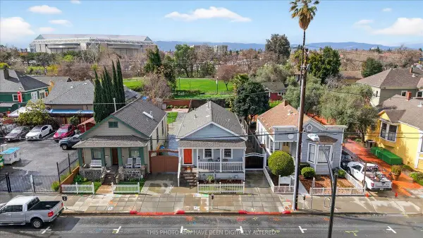 143 N Almaden Boulevard, San Jose, CA 95110
