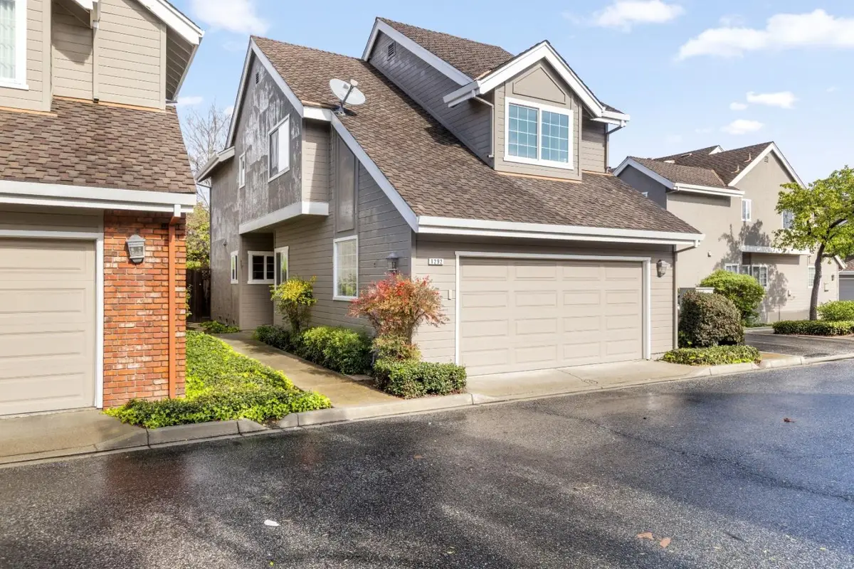1292 Foxwood Way, San Jose, CA 95118 - #1
