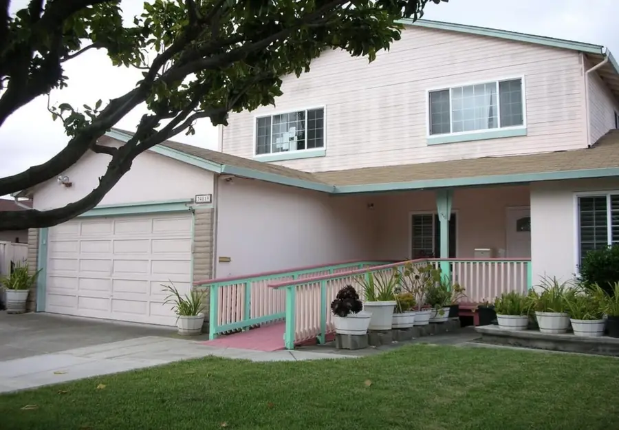 34819 Clover Street, Union City, CA 94587 - #2