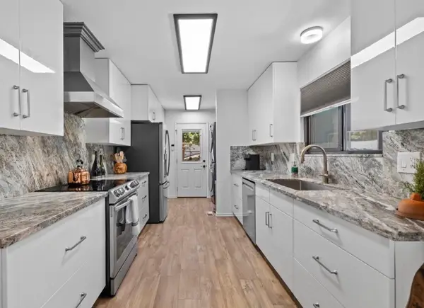 19271 Pine Mountain Drive, Groveland, CA 95321