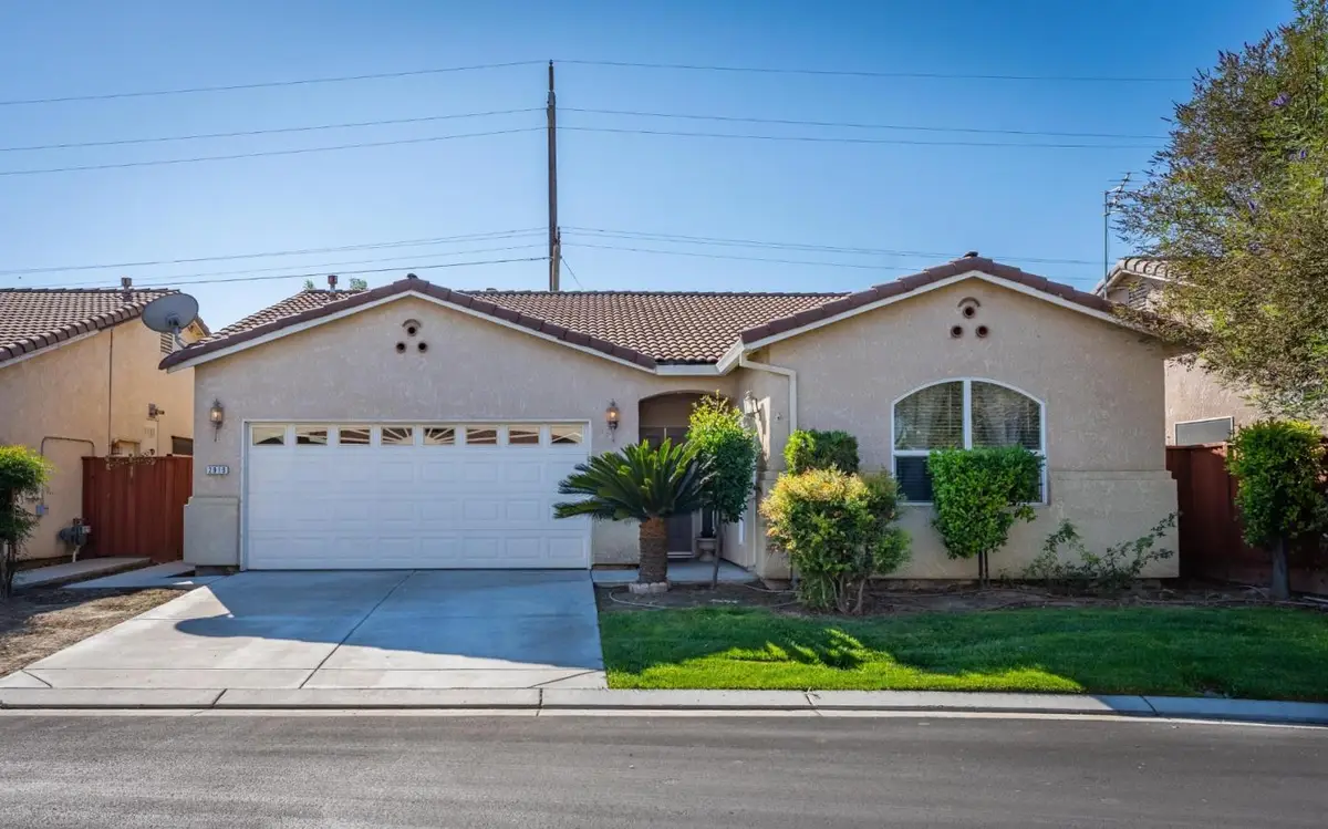 2919 Las Flores Circle, Los Banos, CA 93635 - #1