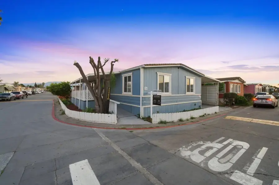 174 Redwood Drive #174, Hollister, CA 95023 - #3