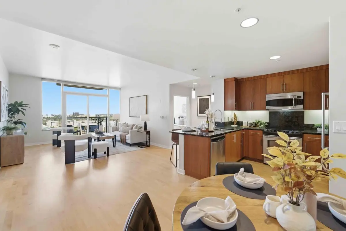 38 N Almaden Boulevard #1615, San Jose, CA 95110 - #1