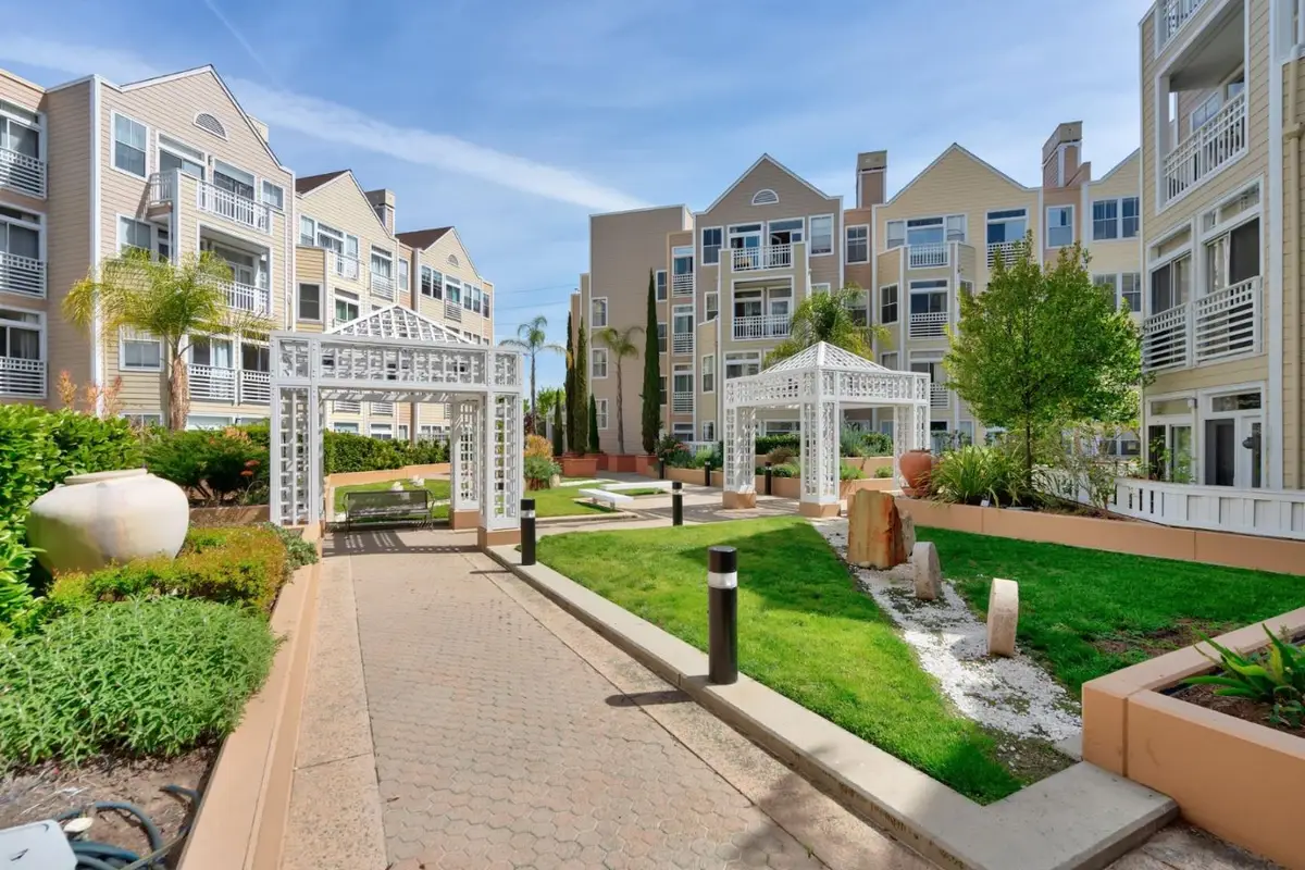 550 Ortega Avenue #B330, Mountain View, CA 94040 - #1