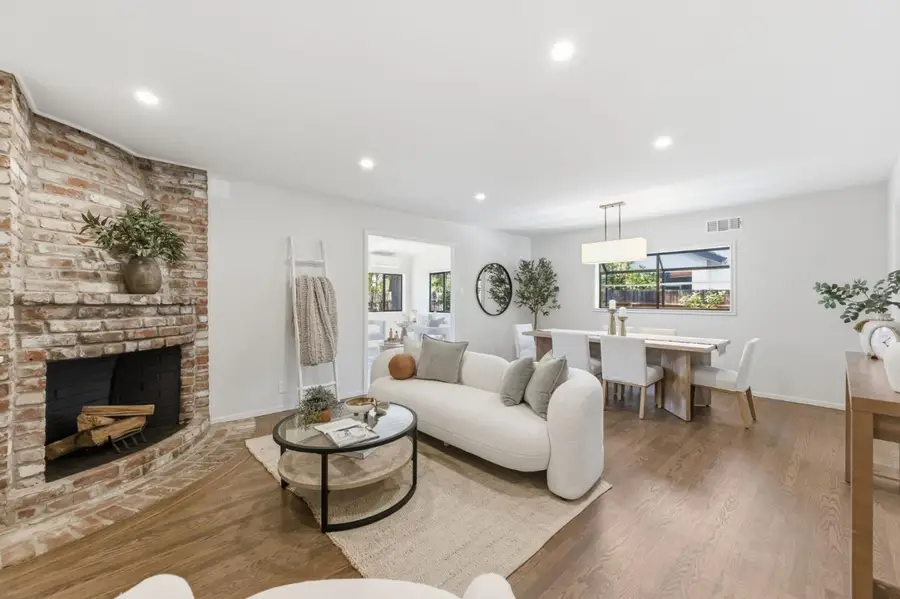 2518 South Court, Palo Alto, CA 94301 - #2