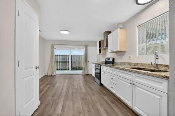 2524 Pemberton Court, Stockton, CA 95210