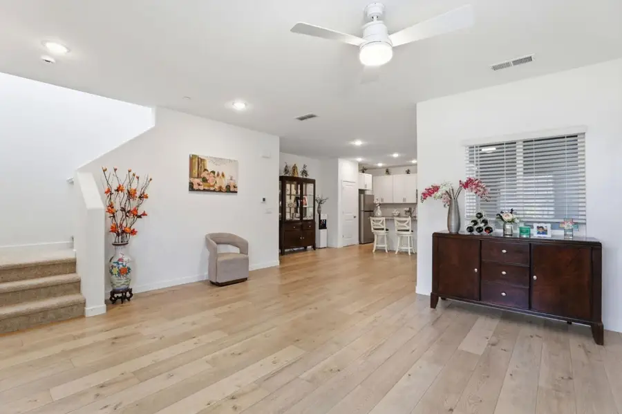 12185 Coal Creek Way, Rancho Cordova, CA 95742 - #2