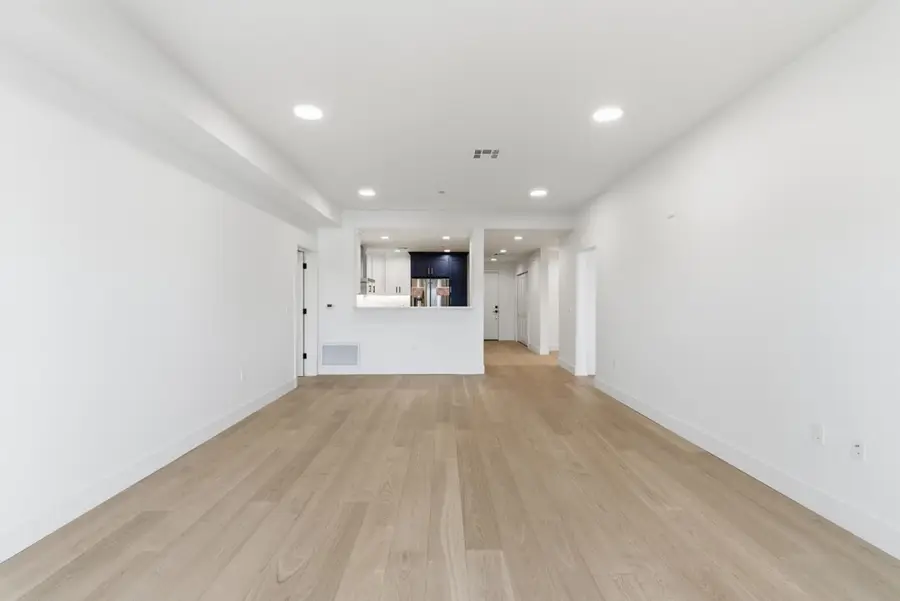 560 El Camino Real #207, San Carlos, CA 94070 - #3