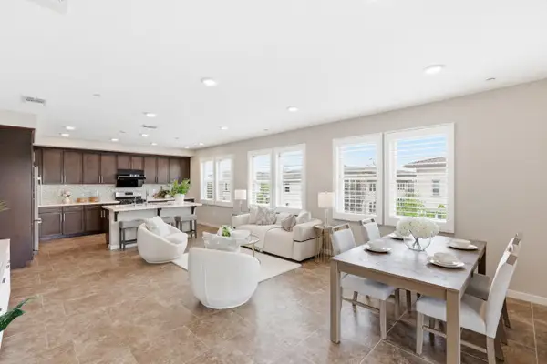 1053 Dewberry Place #304, San Jose, CA 95131