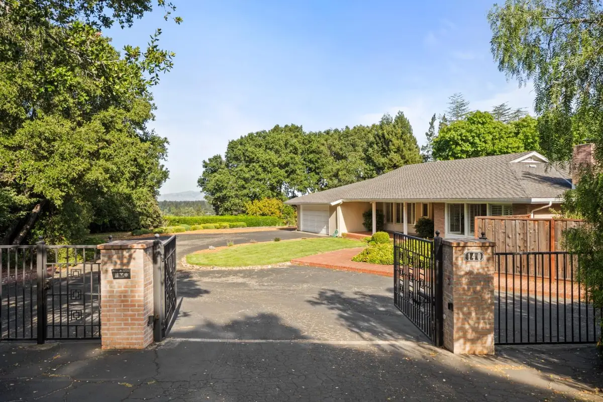 140 Northridge, Woodside, CA 94062 - #1
