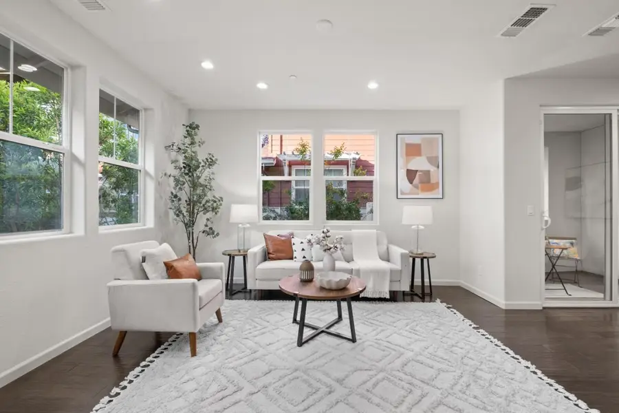 2104 Vincenzo, San Jose, CA 95133 - #2