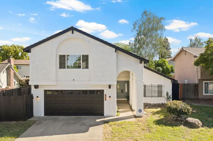 8929 Red Leaf Way, Sacramento, CA 95826 - #2