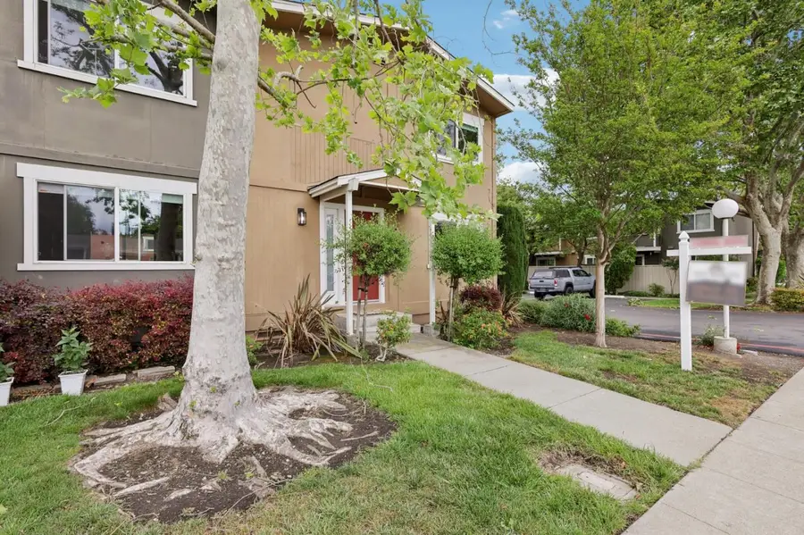 532 Tyrella Avenue #12, Mountain View, CA 94043 - #2