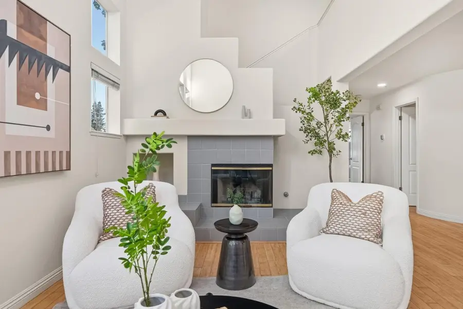 995 Asilomar #2, Sunnyvale, CA 94086 - #3