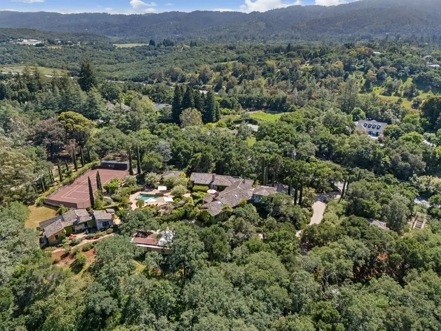 600 Moore Road, Woodside, CA 94062 - #3