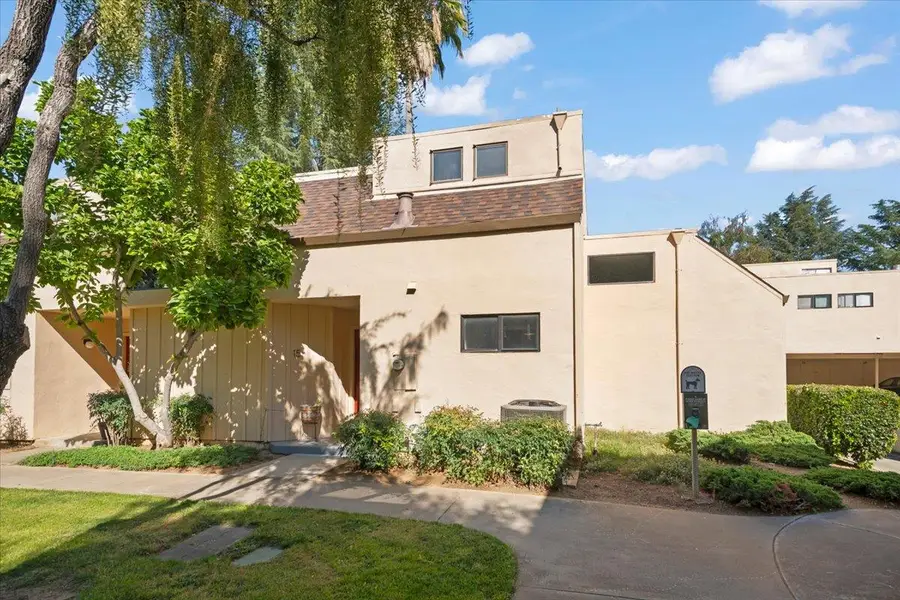 8170 Westwood Drive #15, Gilroy, CA 95020 - #2