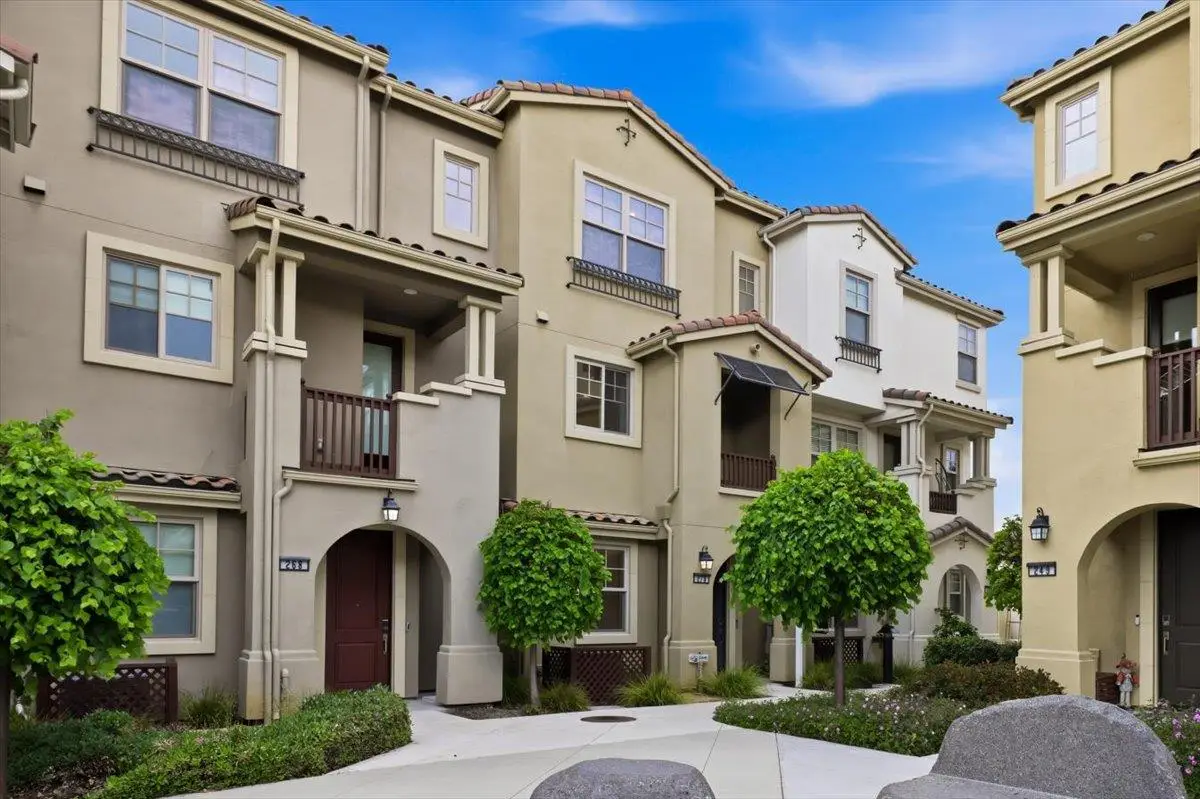 270 Ariana Place, Mountain View, CA 94043 - #1