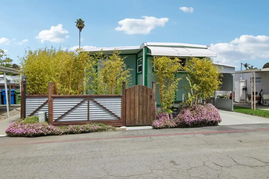 890 38th Avenue #19, Santa Cruz, CA 95062 - #3