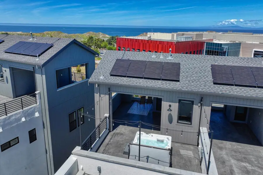 135 8th, Marina, CA 93933 - #2