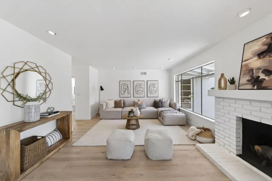 565 Marge Way, San Jose, CA 95117 - #3