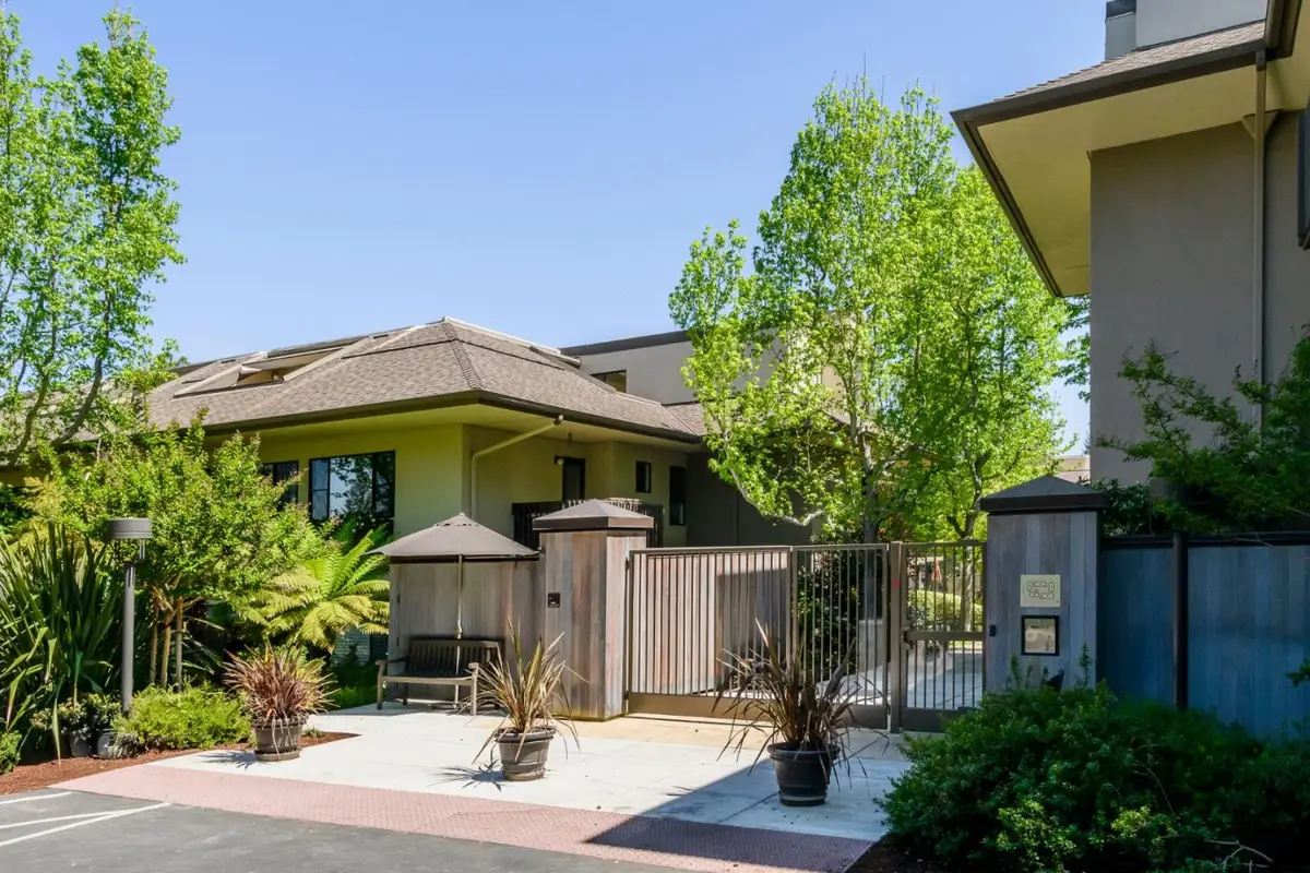 2140 Santa Cruz Avenue #203, Menlo Park, CA 94025 - #1