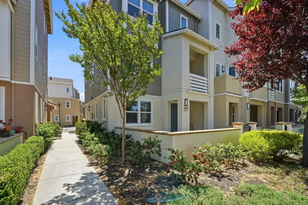 176 E Main Avenue, Morgan Hill, CA 95037