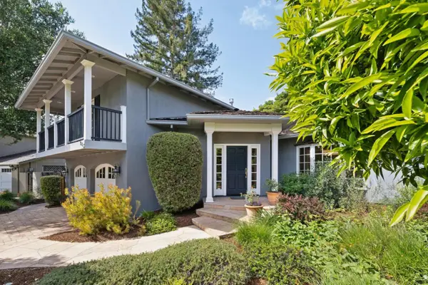 943 Castilleja Court, Los Altos, CA 94024