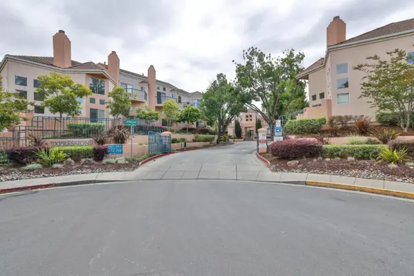 970 Asilomar Terrace #3, Sunnyvale, CA 94086