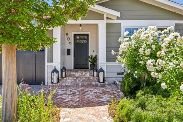 806 Fiesta Drive, San Mateo, CA 94403