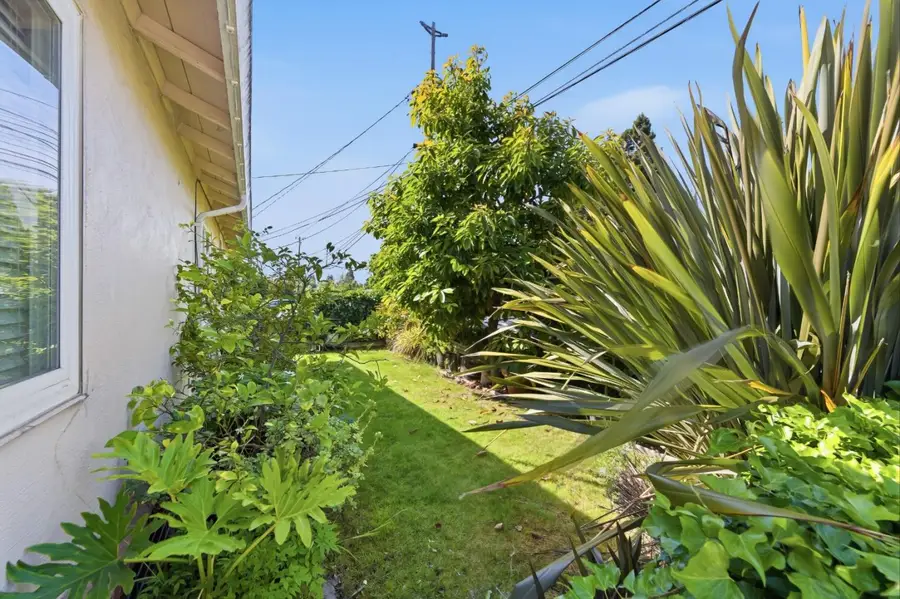 134 Bonita Avenue, Redwood City, CA 94061 - #3