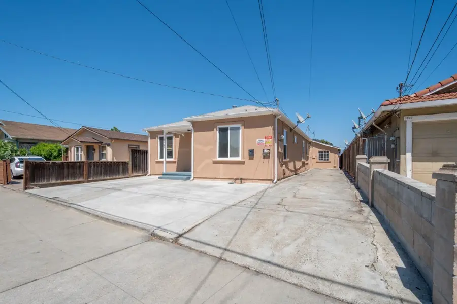 1382 Locust Street, San Jose, CA 95110 - #2