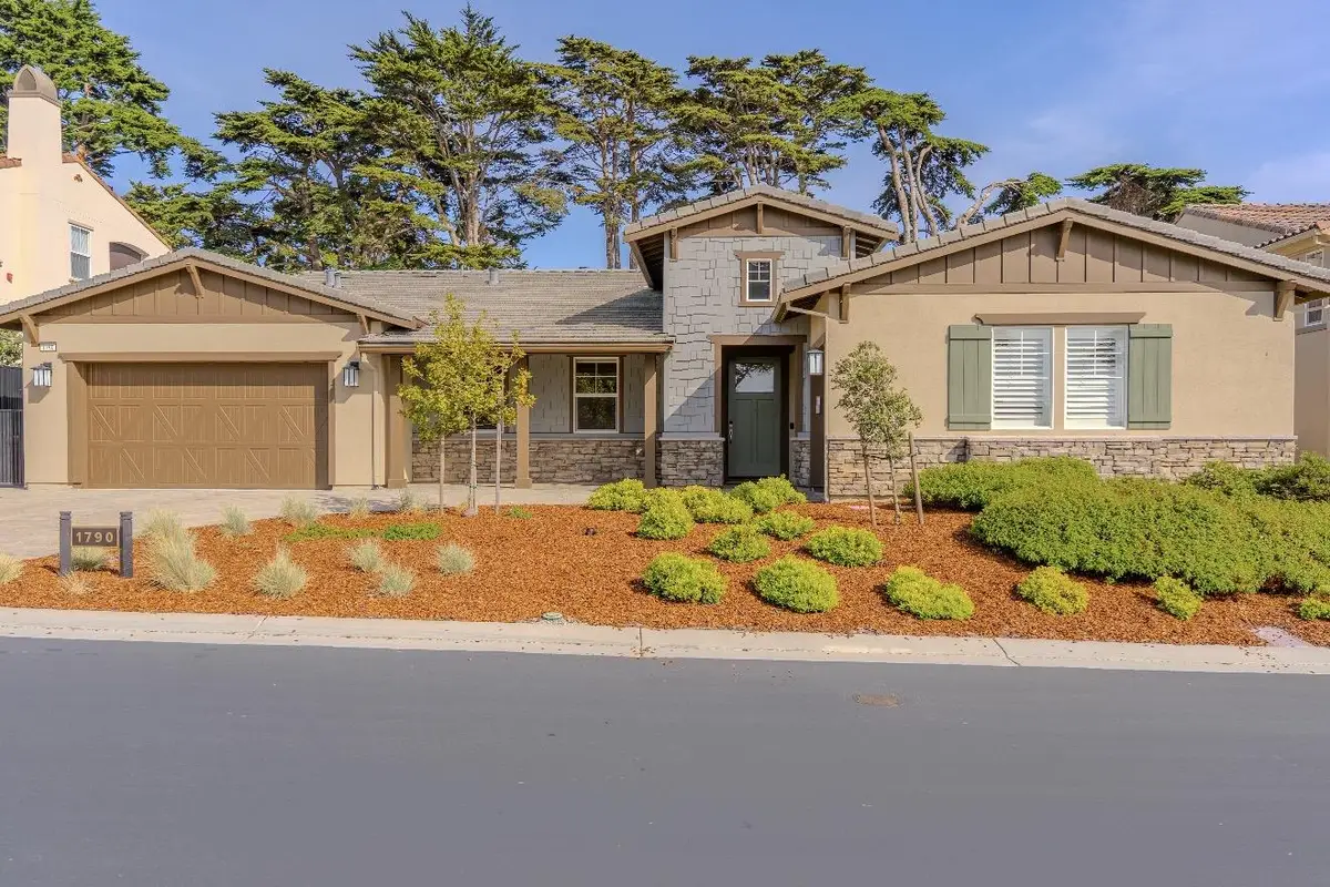 1790 Links Drive, Seaside, CA 93955 - #1