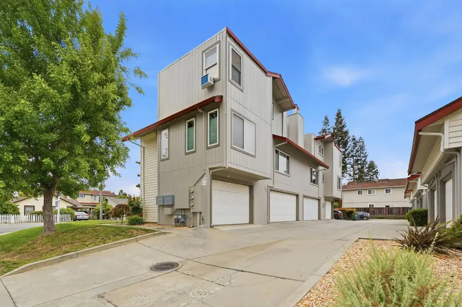 702 Winstead Court, Sunnyvale, CA 94087 - #3