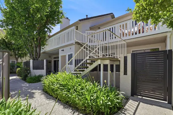 2968 Moorpark Avenue #17, San Jose, CA 95128
