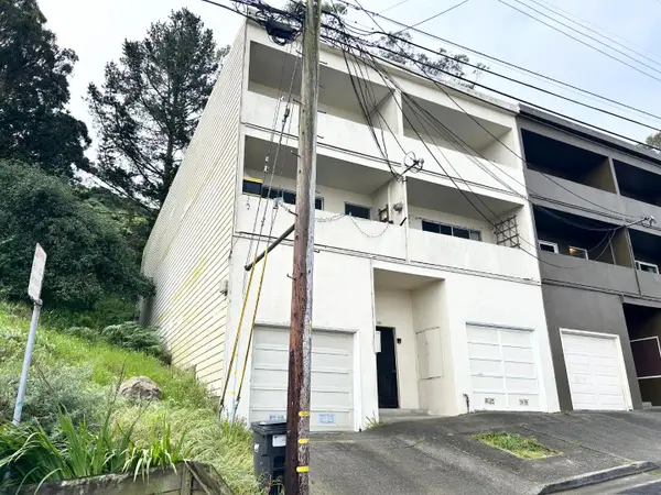 Address Withheld By Seller, Daly City, CA 94014
