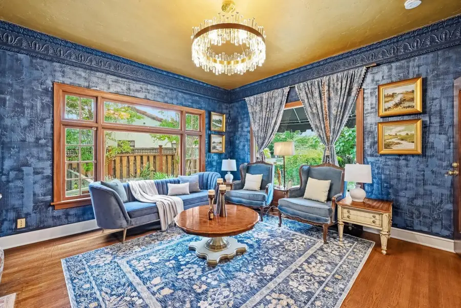 2084 Alameda Way, San Jose, CA 95126 - #2