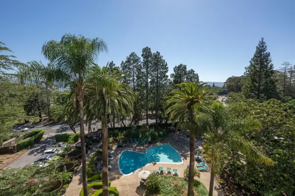 101 Alma Street #608, Palo Alto, CA 94301