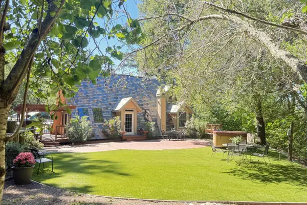 25405 Adams Road, Los Gatos, CA 95033
