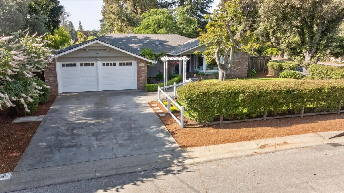 26 Sevilla Drive, Los Altos, CA 94022 - #1