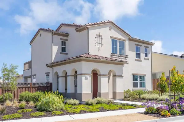 585 Santa Lucia Way, Marina, CA 93933
