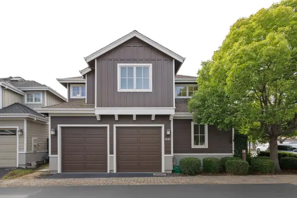1587 Kentfield Avenue, Redwood City, CA 94061