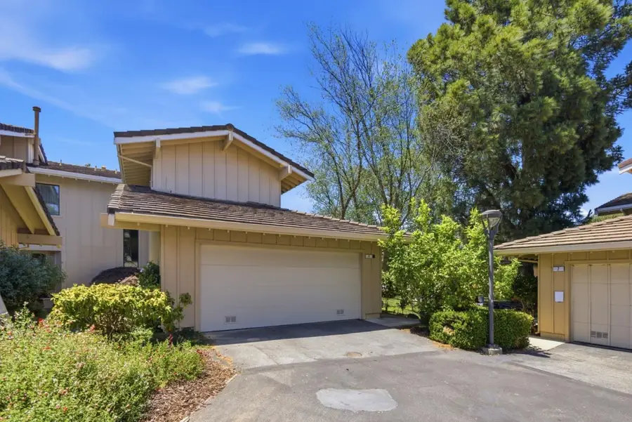 8 Calypso Lane, San Carlos, CA 94070 - #2
