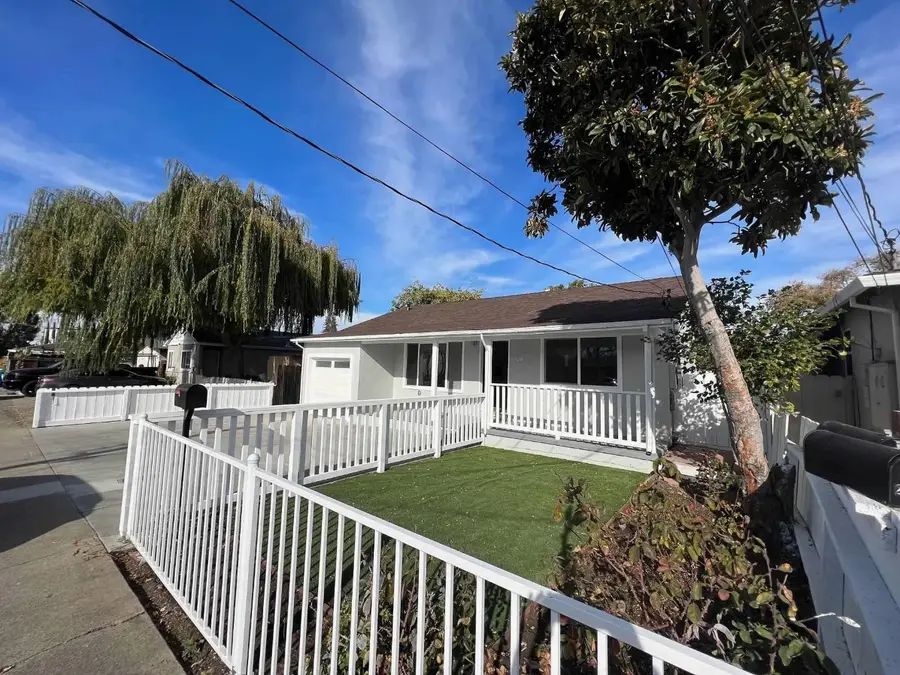 2921 Calvin Avenue, Redwood City, CA 94063 - #3